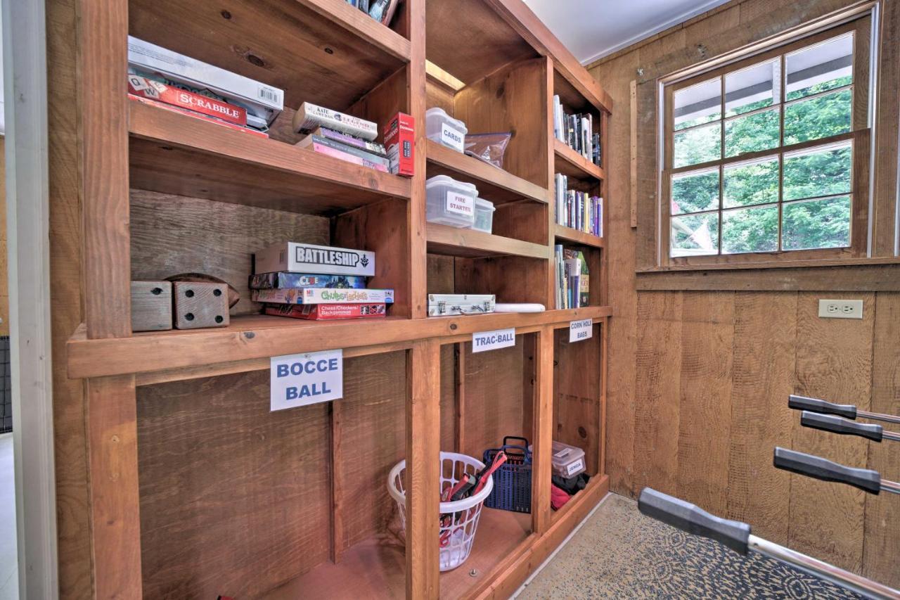 Historic Cabin Grill And Hiking Trail Access! Bryson City Eksteriør billede
